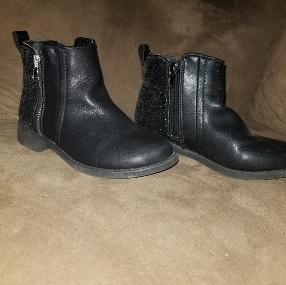 Boots - Picture 2 of 2